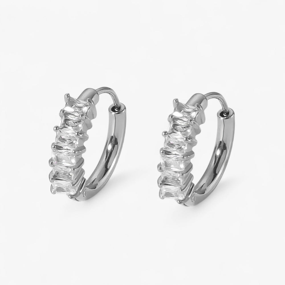 Silver Cluster Huggies