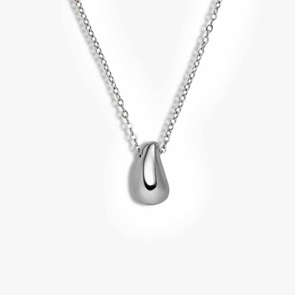 Silver Petite Waterdrop Necklace