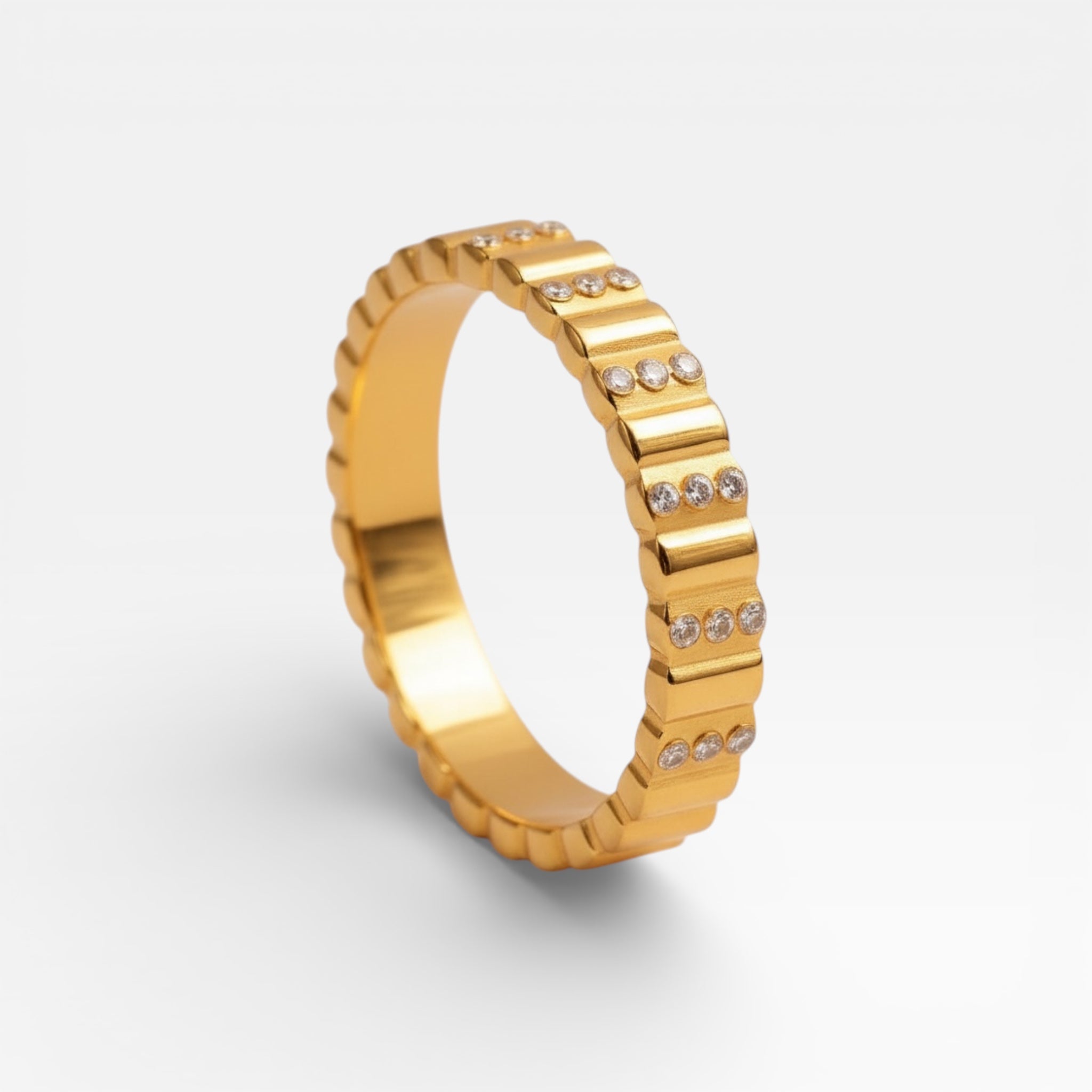 Gold Zircon Ribbed Ring