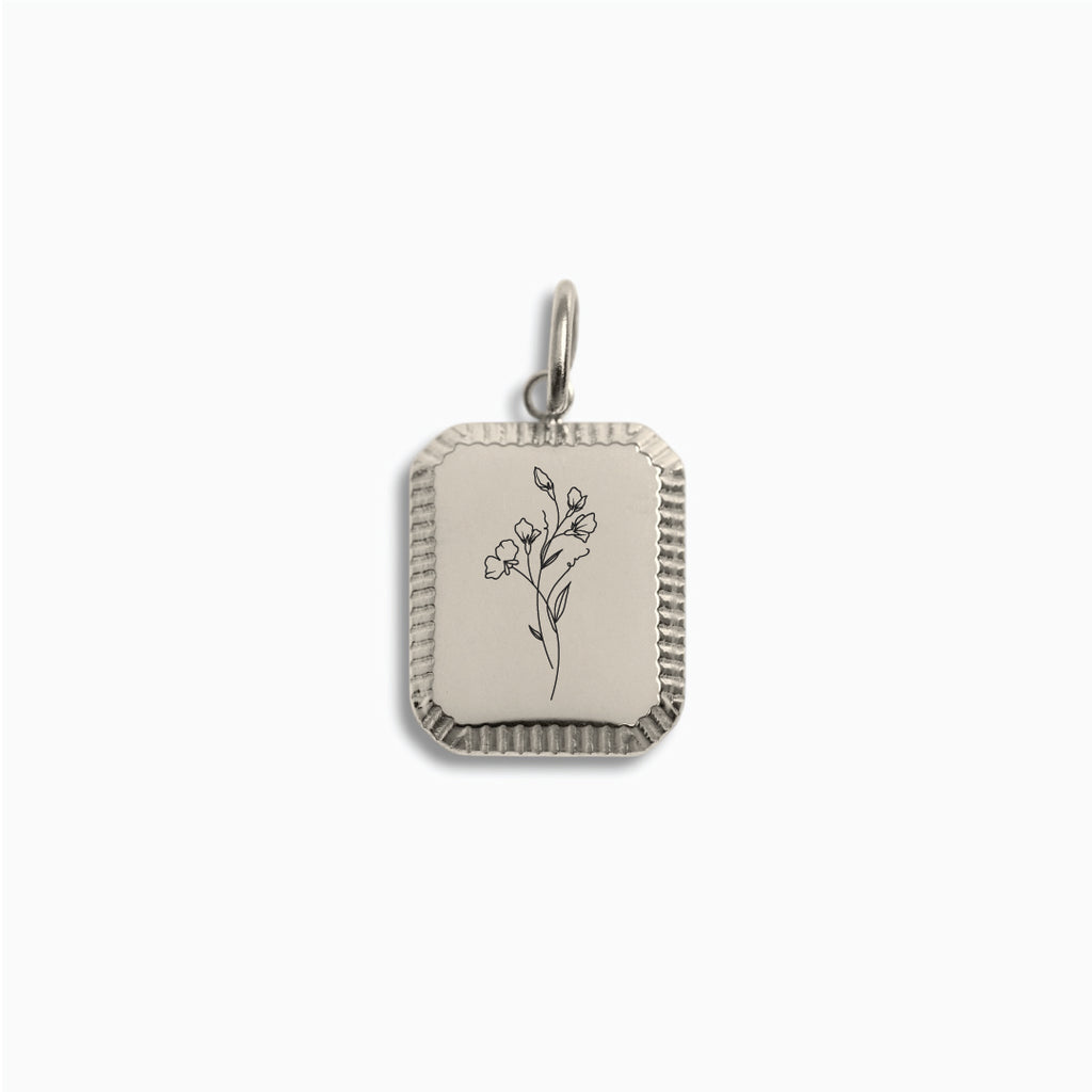 Silver Detailed Edge Pendant
